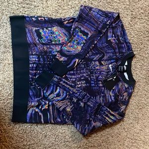 Black galaxy Nike crew neck women’s size L